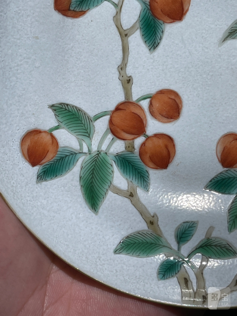 清道光 懈竹主人造粉彩樱桃纹束腰盘 - 图4